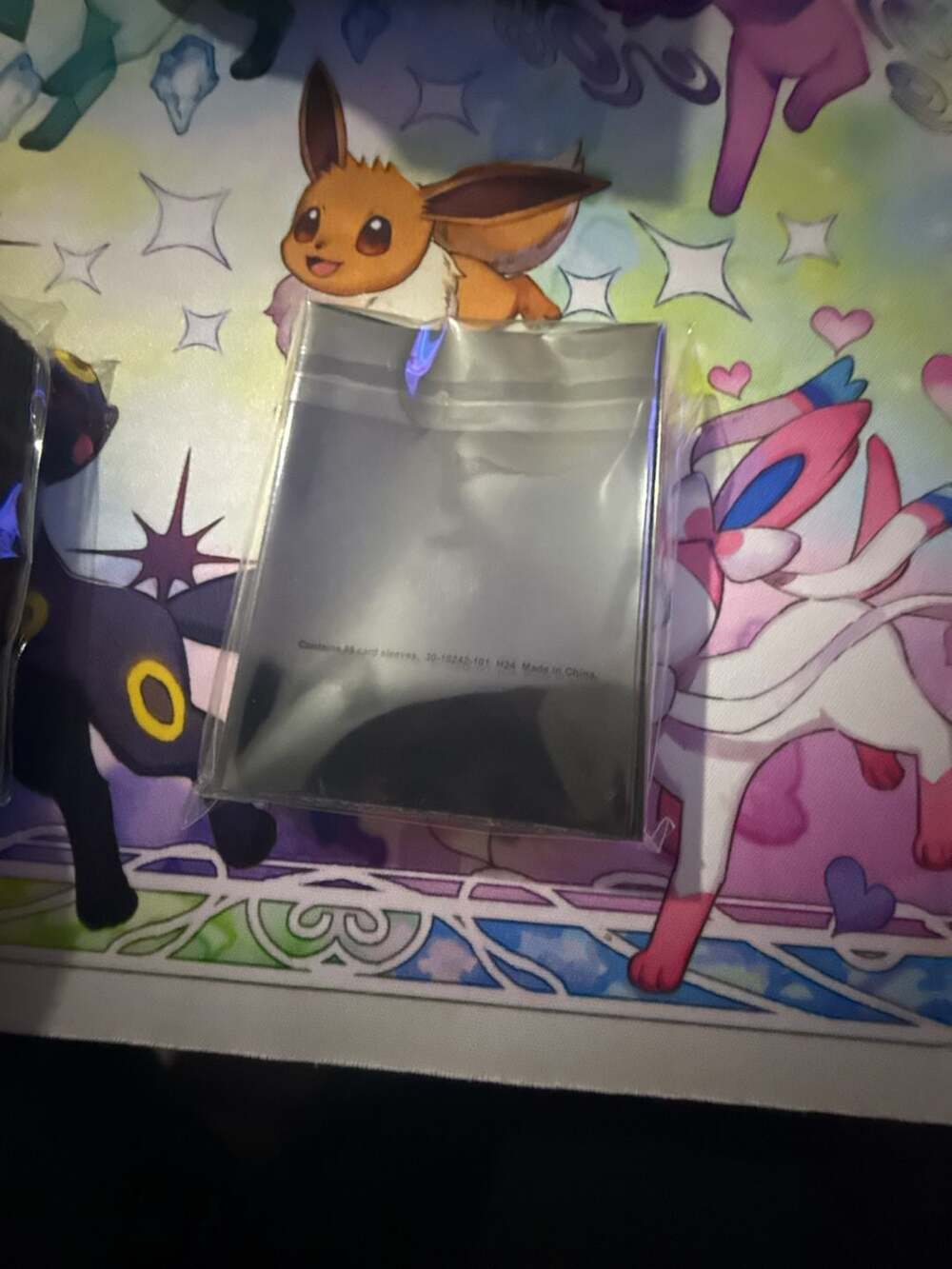 Pokemon Prismatic Evolutions Eevee Card Sleeves Elite Trainer Box 65 Count - Picture 3 of 3
